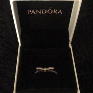 Pandora Bow Ring Size 56 (7.5)